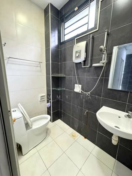 2-storey Terraced House for Sale in Setia Tropika (Johor Bahru) - Tommy Tai - Bathroom - PropertyGuru.com.my