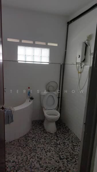 1-storey Terraced House for Rent in Petaling Jaya (Selangor) - Teresa Chow - Bathroom - PropertyGuru.com.my