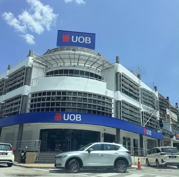 Shop / Office untuk Disewa di Usj 10 (Subang Jaya) - Orange Tang - Exterior - PropertyGuru.com.my