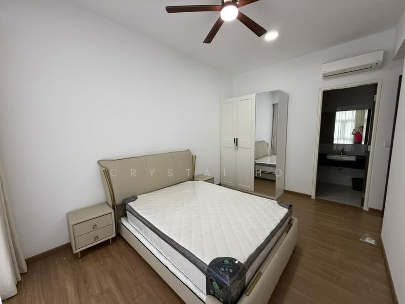 Kediaman Servis untuk Disewa di Met 1 Residences - Crystal Ho - Bedroom - PropertyGuru.com.my