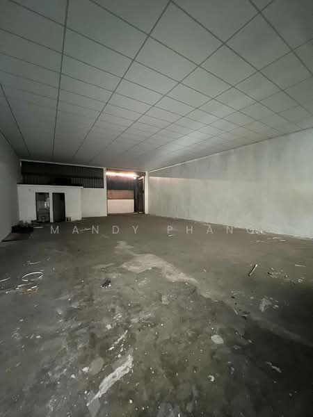 Semi-D Factory for Rent in Menglembu (Perak) - Mandy Phang - Interior - PropertyGuru.com.my