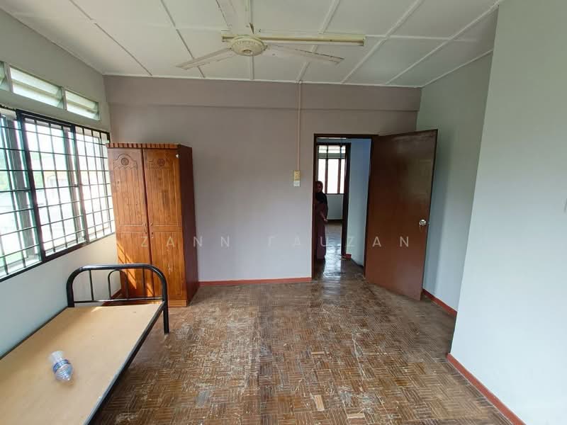 Rumah Teres 2-Tingkat untuk Dijual di Bukit Sentosa (Rawang) - Zann Fauzan - Bedroom - PropertyGuru.com.my