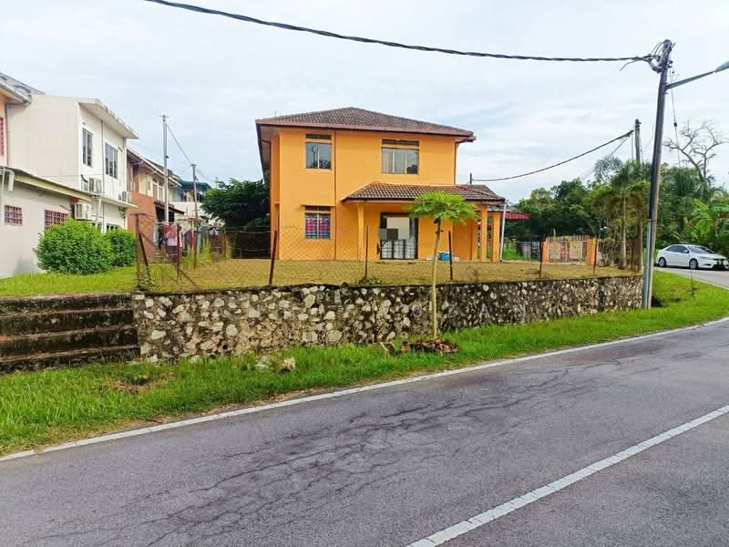 Rumah Teres 2-Tingkat untuk Dijual di Bukit Sentosa (Rawang) - Zann Fauzan - Exterior - PropertyGuru.com.my