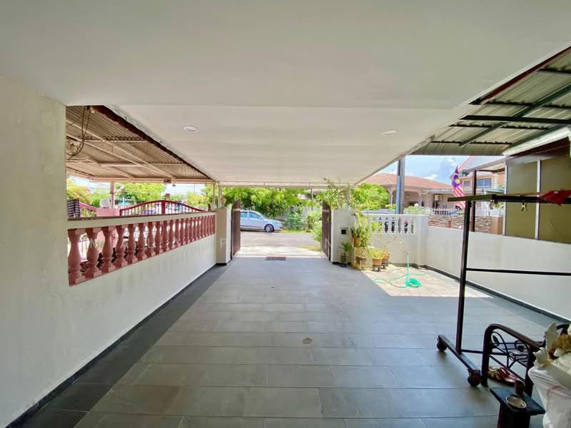 1-storey Terraced House for Sale in Taman Melawis (Klang) - Mala Palanisamy - Exterior - PropertyGuru.com.my