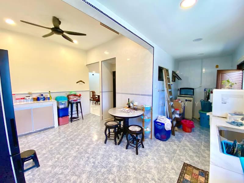 1-storey Terraced House for Sale in Taman Melawis (Klang) - Mala Palanisamy - Kitchen - PropertyGuru.com.my