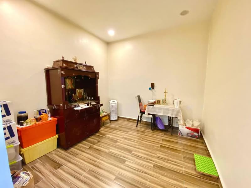 1-storey Terraced House for Sale in Taman Melawis (Klang) - Mala Palanisamy - Interior - PropertyGuru.com.my
