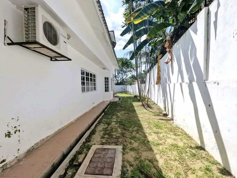 Bungalow House untuk Dijual di Seksyen 22 (Petaling Jaya) - Aimi Mahirah - PropertyGuru.com.my