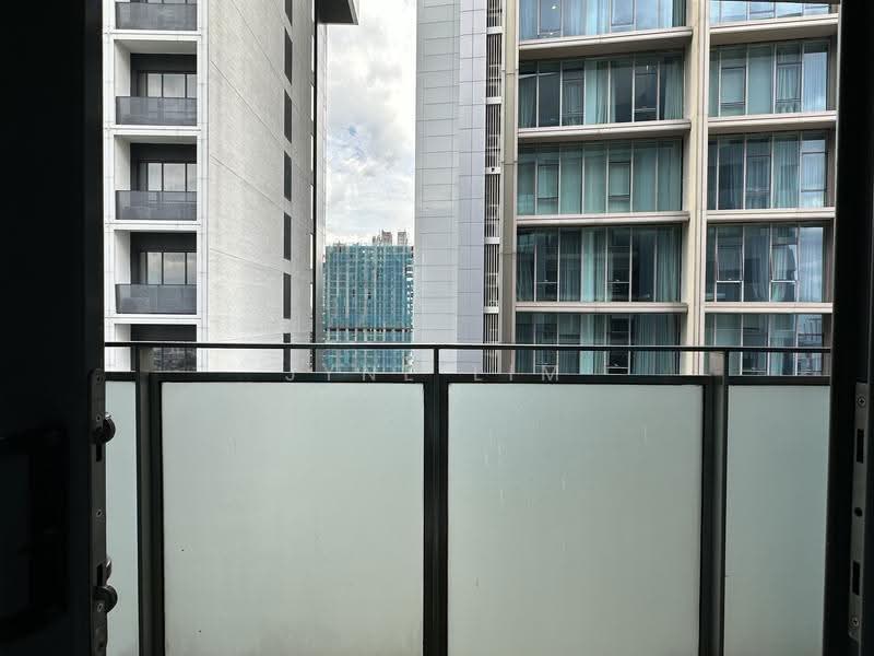 Kediaman Servis untuk Dijual di Mercu Summer Suites - Jyne Lim - Exterior - PropertyGuru.com.my