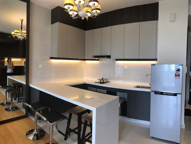 Kondominium untuk Disewa di Royal Strand @ Country Garden Danga Bay - Edward Tan - Kitchen - PropertyGuru.com.my