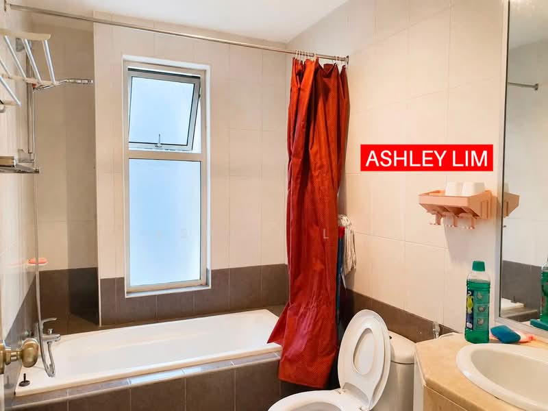 Kediaman Servis untuk Dijual di Birch Regency @ Penang Times Square - Ashley Lim - Bathroom - PropertyGuru.com.my