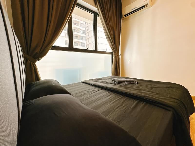 Kondominium untuk Disewa di Bay Point @ Country Garden Danga Bay - Edward Tan - Bedroom - PropertyGuru.com.my