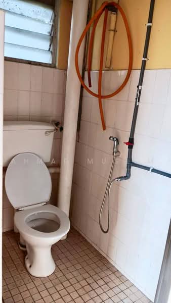 Rumah Flat untuk Dijual di Seksyen 2 Wangsa Maju Flat - Ahmad Muslim - Bathroom - PropertyGuru.com.my