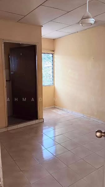Rumah Flat untuk Dijual di Seksyen 2 Wangsa Maju Flat - Ahmad Muslim - Interior - PropertyGuru.com.my