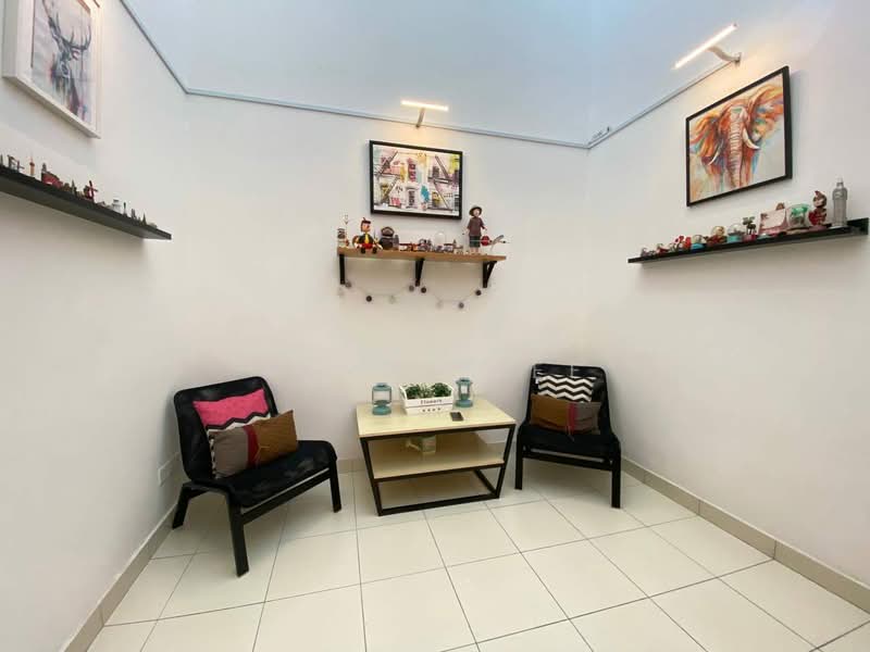 Condominium for Sale at Horizon Hills - Mindy Lee - Living Room - PropertyGuru.com.my