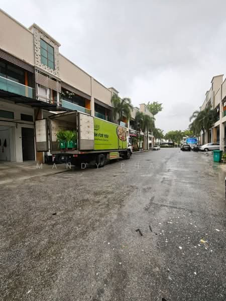 Shop / Office for Sale in Simpang Pulai (Perak) - Mandy Phang - Exterior - PropertyGuru.com.my