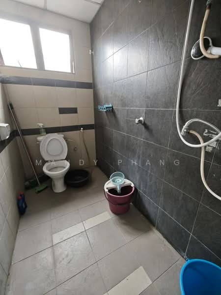 Shop / Office for Sale in Simpang Pulai (Perak) - Mandy Phang - Bathroom - PropertyGuru.com.my