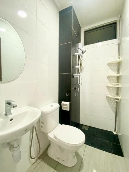 Service Residence for Sale at Seasons Garden Residences - Ahmad Muslim - Bathroom - PropertyGuru.com.my