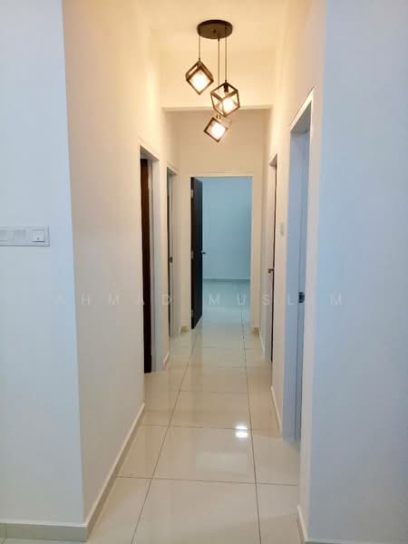 Service Residence for Sale at Seasons Garden Residences - Ahmad Muslim - Corridor - PropertyGuru.com.my
