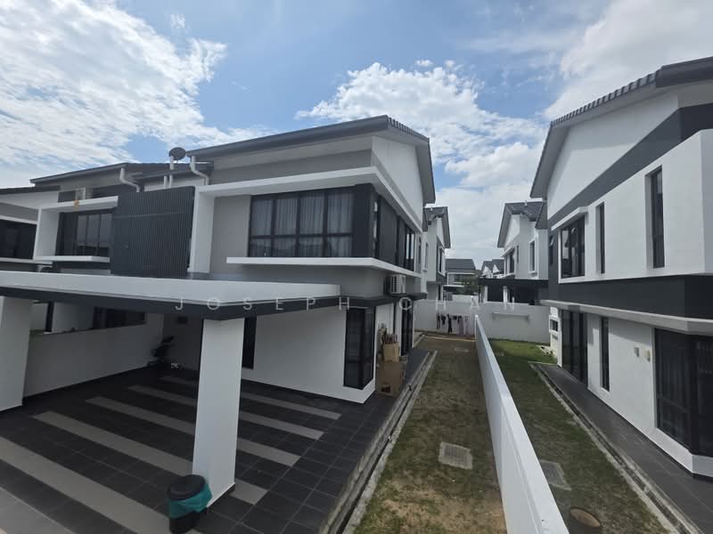 Rumah Berkembar untuk Dijual di Alam Impian (Shah Alam) - Joseph Chan - Exterior - PropertyGuru.com.my