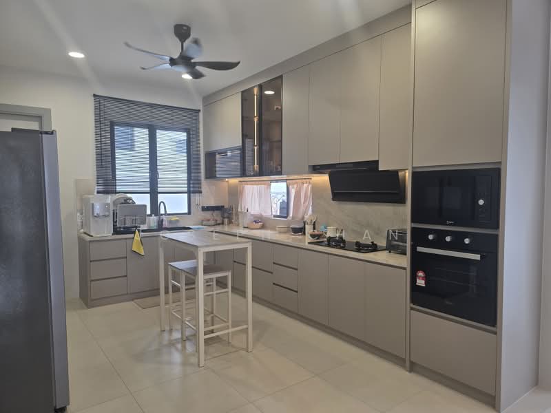 Rumah Berkembar untuk Dijual di Alam Impian (Shah Alam) - Joseph Chan - Kitchen - PropertyGuru.com.my
