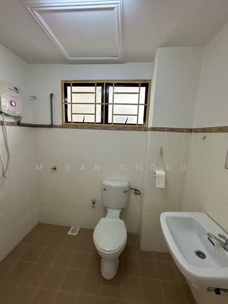Kondominium untuk Dijual di Desa Permai - Megan Chong - Bathroom - PropertyGuru.com.my