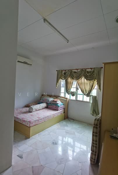 Bungalow House for Sale in Pantai Sepang Putra (Sepang) - Vernice Ng - Bedroom - PropertyGuru.com.my