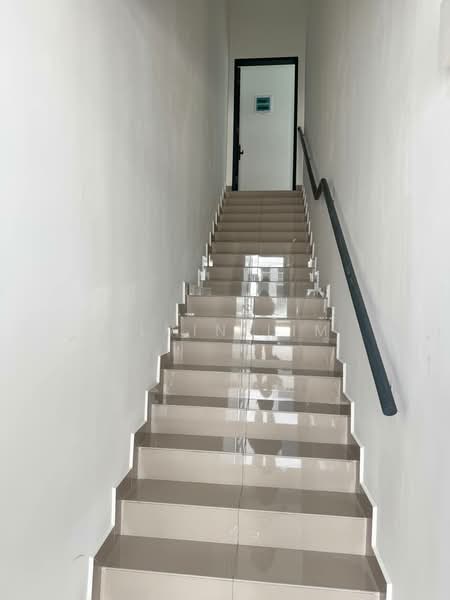 Rumah Teres 2-Tingkat untuk Disewa di Bandar Dato Onn (Johor Bahru) - Alvin Lim - Corridor - PropertyGuru.com.my