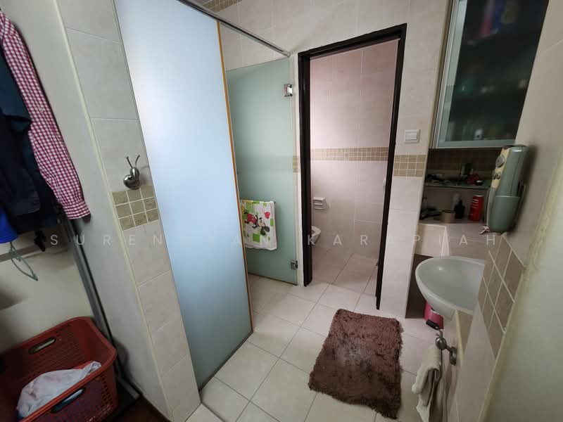 Semi-Detached House for Sale in Setia Damai (Setia Alam) - Surendran Karapiah - Bathroom - PropertyGuru.com.my
