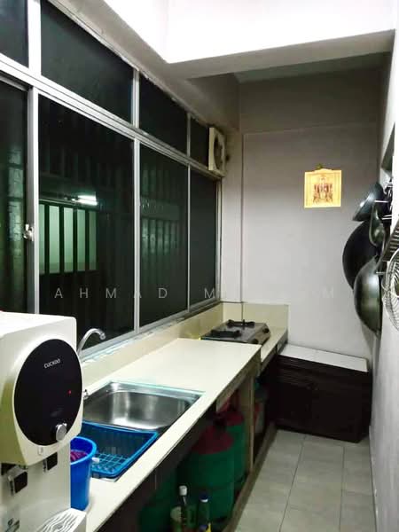 Pangsapuri untuk Dijual di Vista Mutiara - Ahmad Muslim - Kitchen - PropertyGuru.com.my
