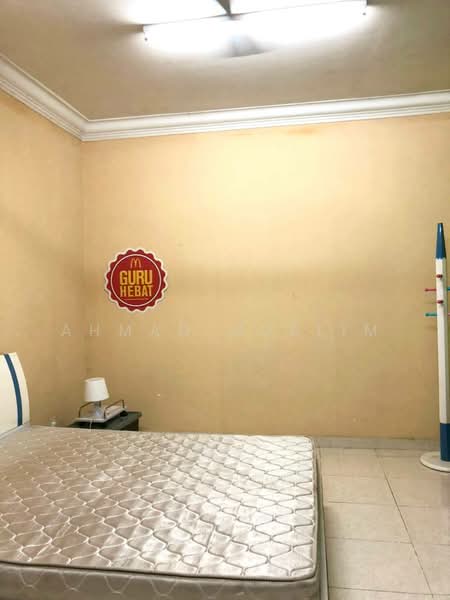 Condominium for Sale at Platinum Hill PV 6 - Ahmad Muslim - Bedroom - PropertyGuru.com.my