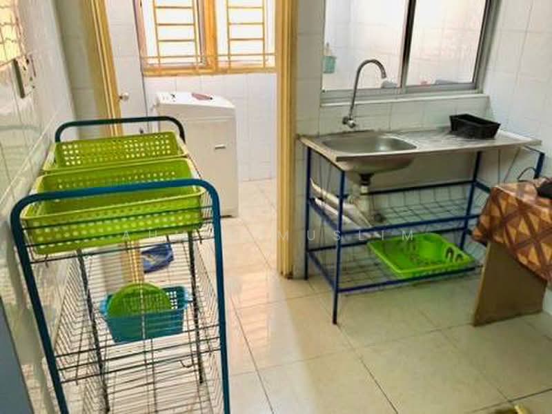 Condominium for Sale at Platinum Hill PV 6 - Ahmad Muslim - Kitchen - PropertyGuru.com.my
