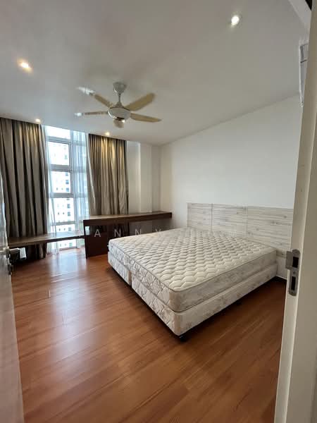 Kondominium untuk Disewa di Menara Bintang Goldhill - Manny Lum - Bedroom - PropertyGuru.com.my