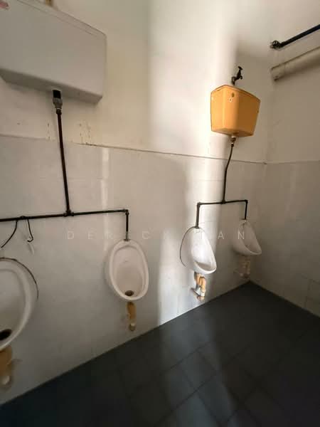 Factory for Rent in Bukit Mertajam (Penang) - Derick Tan - Bathroom - PropertyGuru.com.my