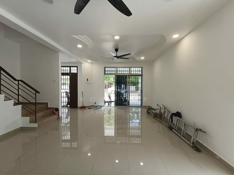 2-storey Terraced House for Sale in Taman Nusa Bestari (Iskandar Puteri (Nusajaya)) - Roy Yap - Living Room - PropertyGuru.com.my