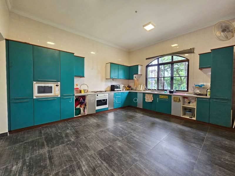 Semi-Detached House for Sale in Sultan Abdul Aziz Shah Golf & Country Club (Shah Alam) - Jason Ooi - Kitchen - PropertyGuru.com.my