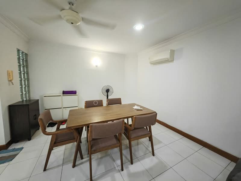 Condominium for Rent at Stulang View - Roy Yap - Dining Room - PropertyGuru.com.my