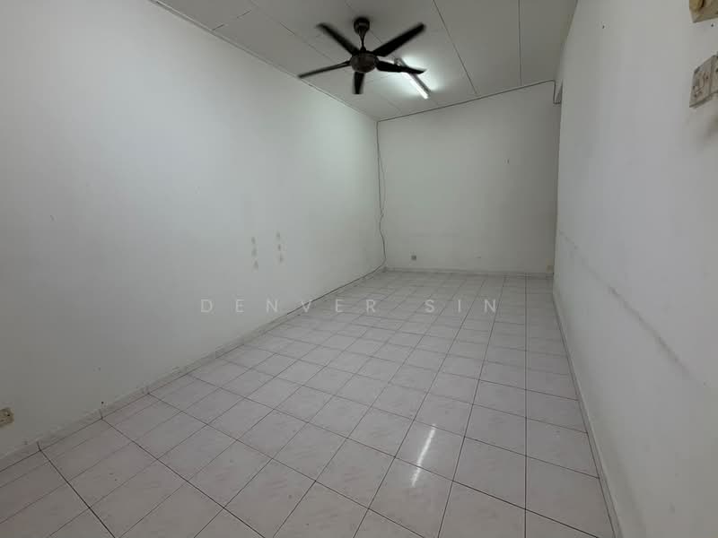 Terraced House for Sale in Batu 9 (Cheras) - Denver Sin - Interior - PropertyGuru.com.my