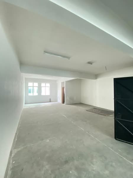 Shop for Rent in Station 18 (Ipoh) - Sum Wai Kin - Interior - PropertyGuru.com.my
