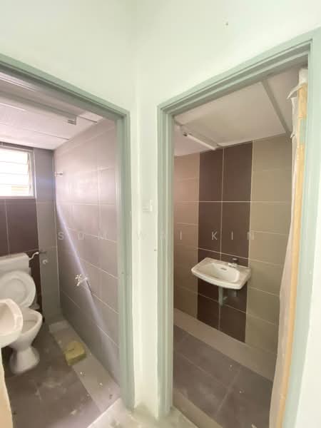 Shop for Rent in Station 18 (Ipoh) - Sum Wai Kin - Bathroom - PropertyGuru.com.my