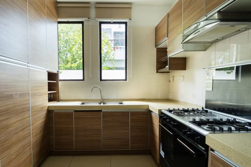 Bungalow House untuk Dijual di Damansara Heights (Kuala Lumpur) - Michelle Ann Francis - Kitchen - PropertyGuru.com.my