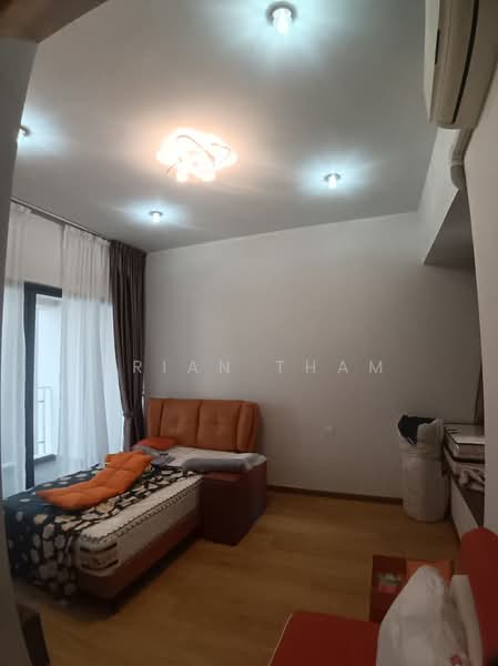 Kediaman Servis untuk Disewa di Kings Bay @ Country Garden Danga Bay - Brian Tham - Bedroom - PropertyGuru.com.my