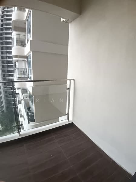 Kediaman Servis untuk Disewa di Kings Bay @ Country Garden Danga Bay - Brian Tham - Balcony - PropertyGuru.com.my