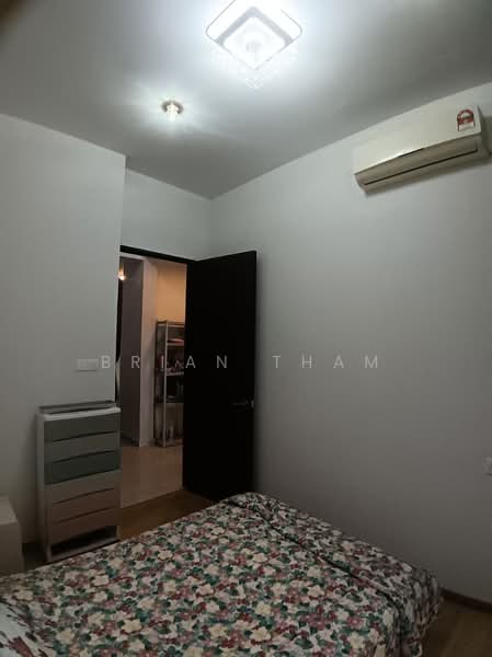 Kediaman Servis untuk Disewa di Kings Bay @ Country Garden Danga Bay - Brian Tham - Bedroom - PropertyGuru.com.my