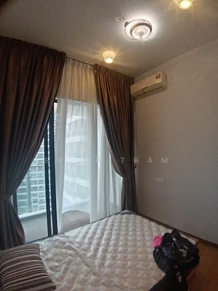 Kediaman Servis untuk Disewa di Kings Bay @ Country Garden Danga Bay - Brian Tham - Bedroom - PropertyGuru.com.my