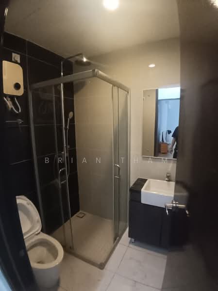 Kediaman Servis untuk Disewa di Kings Bay @ Country Garden Danga Bay - Brian Tham - Bathroom - PropertyGuru.com.my