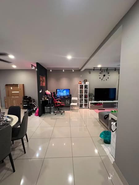 Apartment for Sale at Austin Suites (Permata Austin) - Ethan Gan - Living Room - PropertyGuru.com.my