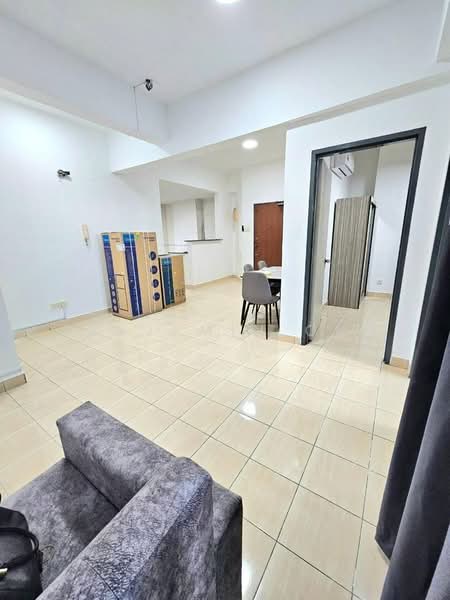Pangsapuri untuk Disewa di Aster Court - Benjamin Ong - Living Room - PropertyGuru.com.my