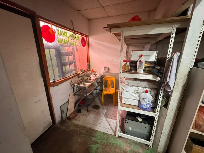 Shop / Office for Rent in Silibin (Ipoh) - Mr Lee - Kitchen - PropertyGuru.com.my