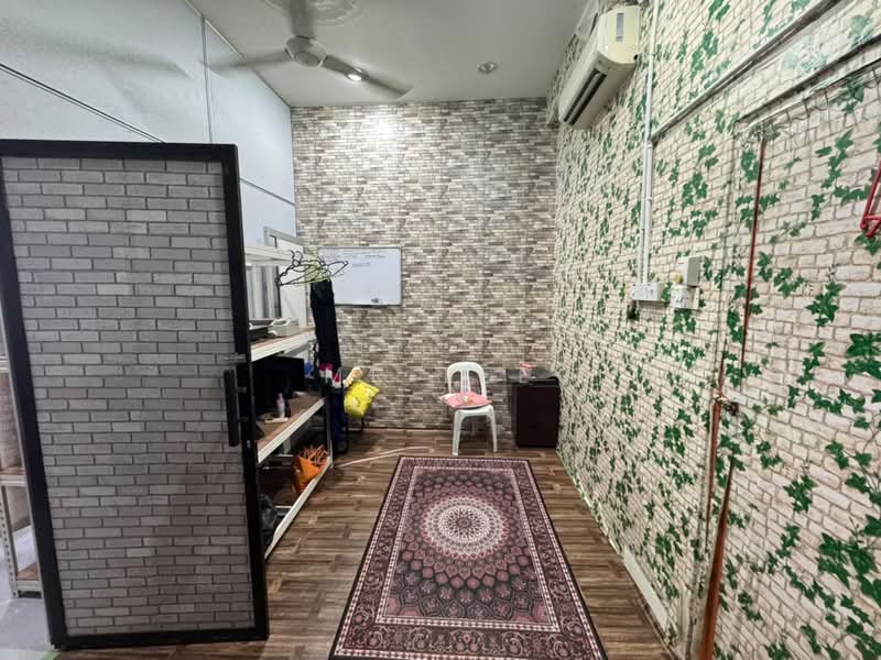 Shop / Office for Rent in Silibin (Ipoh) - Mr Lee - Interior - PropertyGuru.com.my