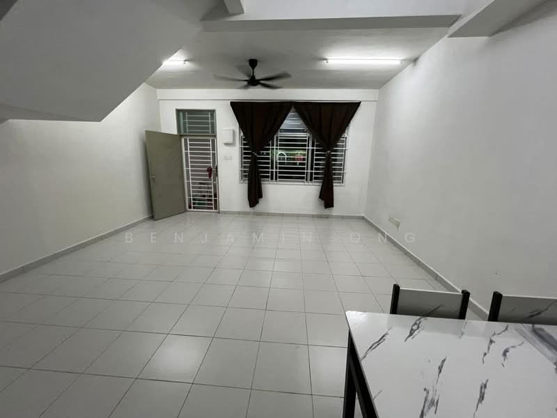 2-storey Terraced House for Sale in Taman Pulai Mutiara (Iskandar Puteri (Nusajaya)) - Benjamin Ong - Living Room - PropertyGuru.com.my